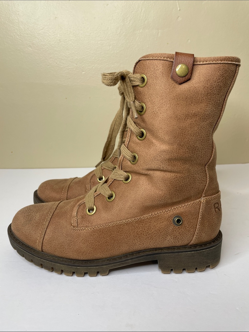 ROXY Tan BRUNA Lace-Up 2 Way Faux Fur Lug Sole Cap Toe Combat Boots 8.5